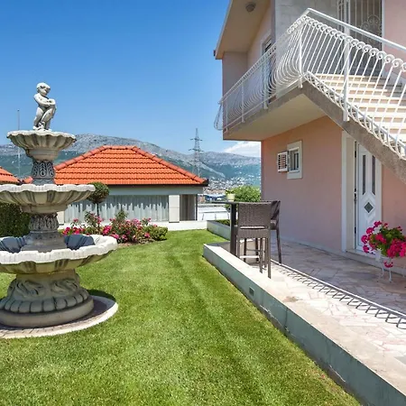 Marija&mile Apartment Split